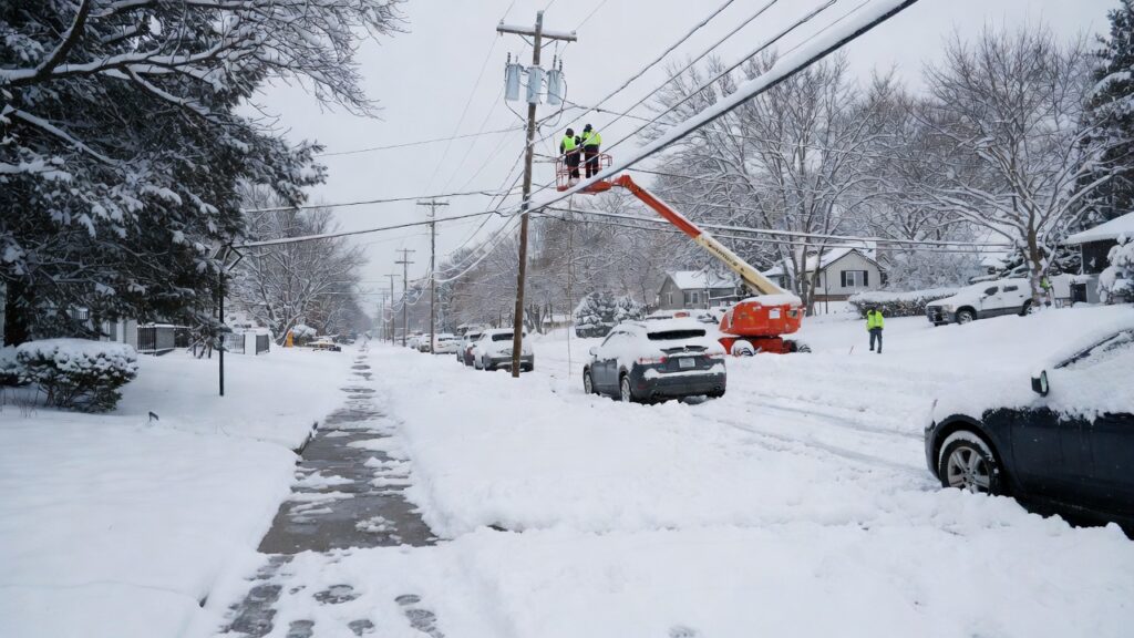 Snow-covered street during Winter Storm Fern 2026 showing hazardous winter conditions in the US and Canada